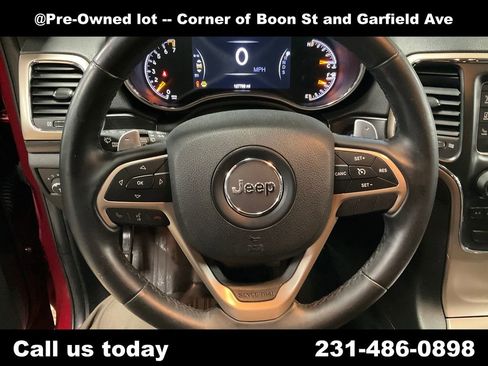 Used 2015 Jeep Grand Cherokee Laredo w/ Quick Order Package 23E AWD/4WD image 20