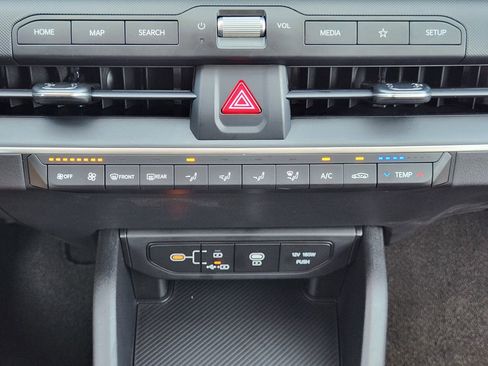 New 2026 Kia K4 FWD image 14