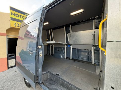 Used 2019 Mercedes-Benz Sprinter 144 image 8