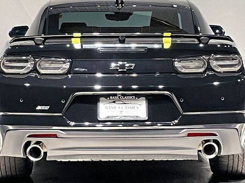 Used 2023 Chevrolet Camaro SS RWD image 34