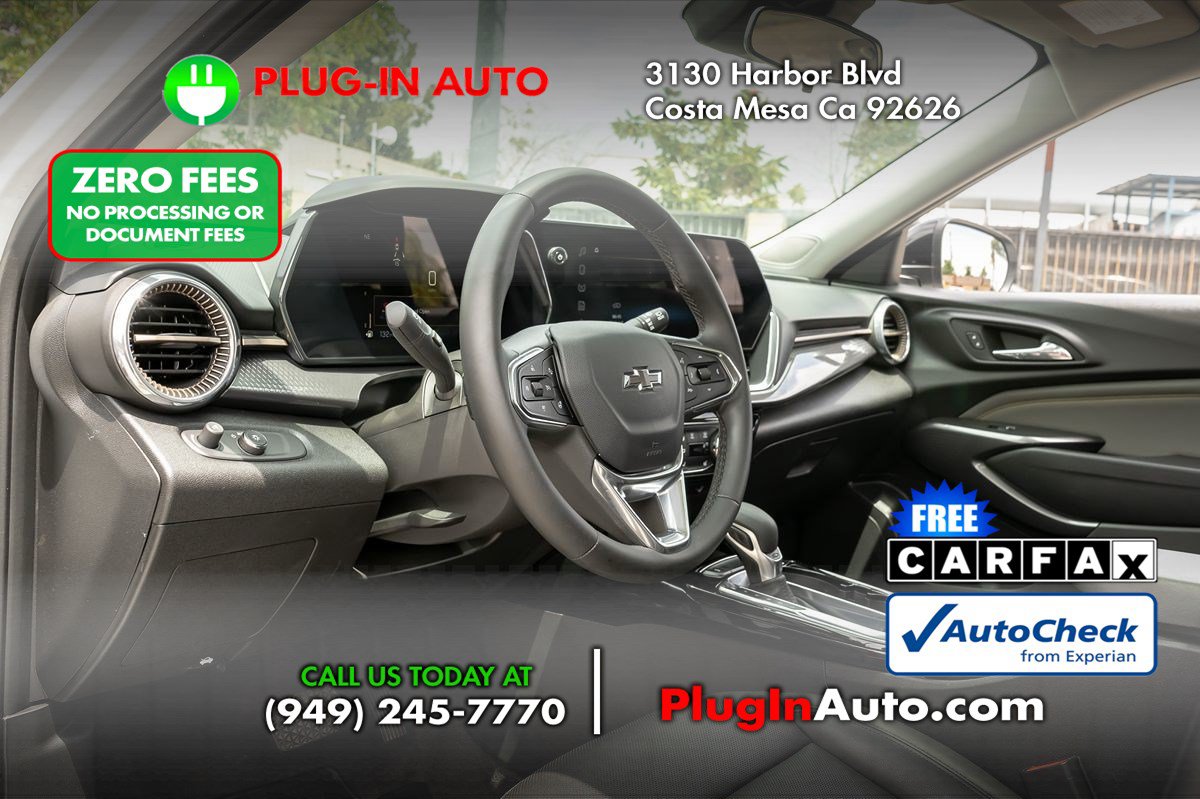 Used 2024 Chevrolet Trax ACTIV w/ Sunroof Package FWD image 5