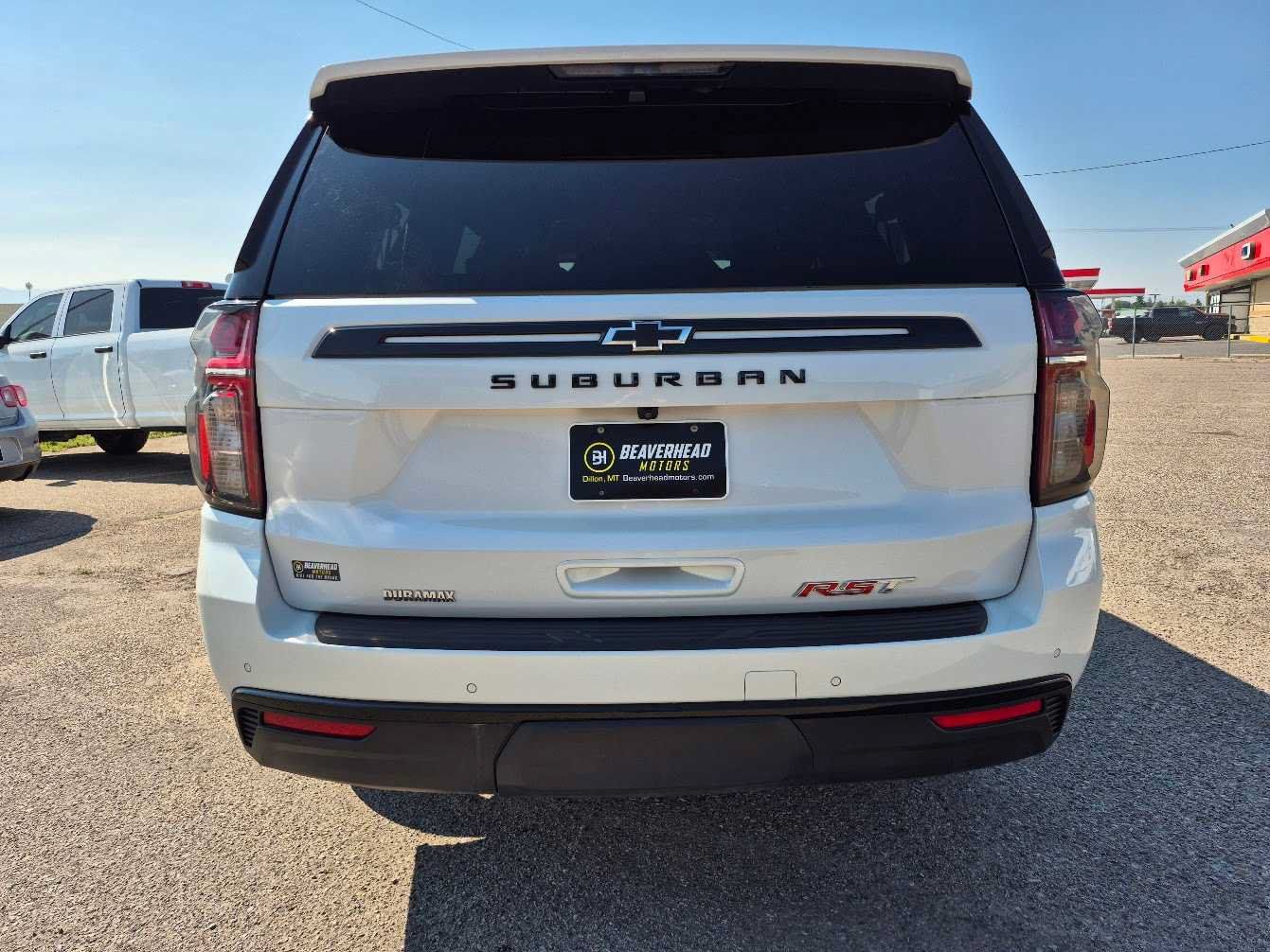 Used 2023 Chevrolet Suburban RST w/ Luxury Package AWD/4WD image 4