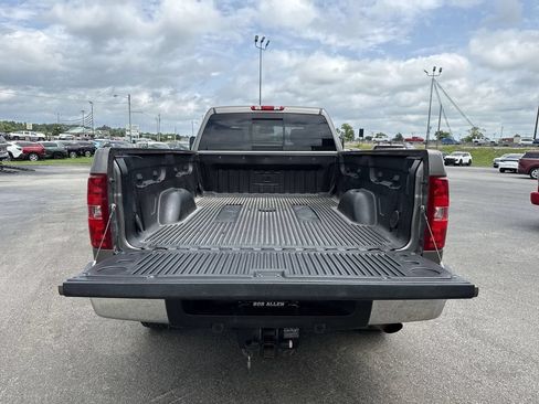 Used 2013 Chevrolet Silverado 2500 LT w/ Interior Plus Package AWD/4WD image 9