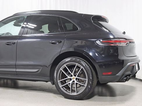 Used 2023 Porsche Macan w/ Premium Package Plus AWD/4WD image 10
