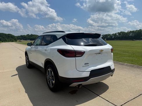 Used 2023 Chevrolet Blazer LT w/ Convenience Package FWD image 8