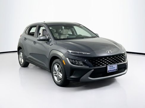 Used 2023 Hyundai Kona SE w/ Cargo Package AWD/4WD image 3