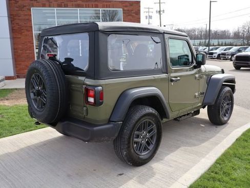 New 2026 Jeep Wrangler Sport AWD/4WD image 31