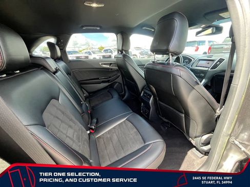 Used 2020 Ford Edge ST-Line FWD image 18