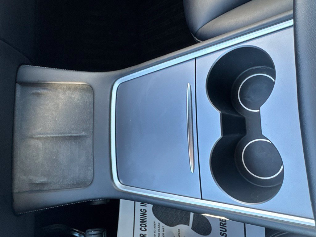 Used 2023 Tesla Model Y Long Range AWD/4WD image 18