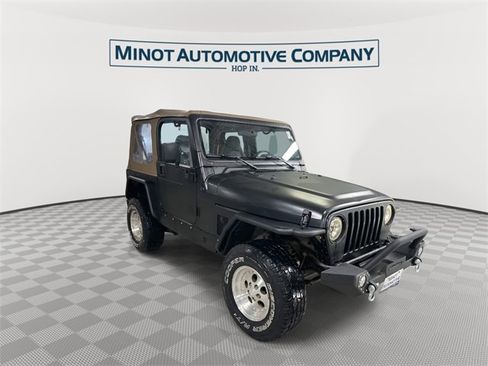 Used 1997 Jeep Wrangler Sahara image 2