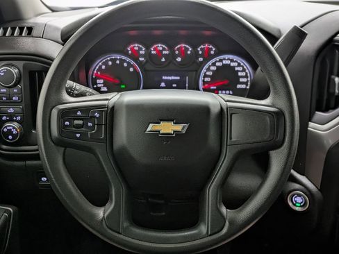 Used 2024 Chevrolet Silverado 1500 Custom AWD/4WD image 31