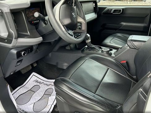 Used 2023 Ford Bronco 4-Door image 5