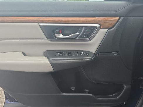 Used 2019 Honda CR-V Touring image 27