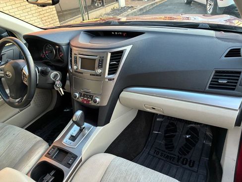 Used 2014 Subaru Outback 2.5i Premium image 24