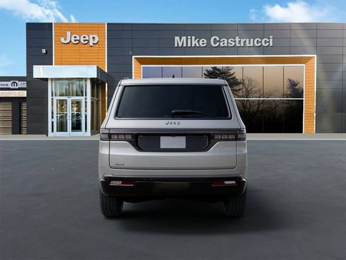 New 2026 Jeep Grand Wagoneer Limited AWD/4WD image 7