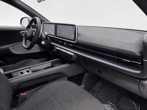 Used 2024 Hyundai Ioniq 6 SE AWD/4WD image 25