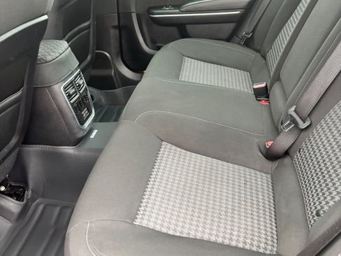 Used 2022 Dodge Charger GT RWD image 11