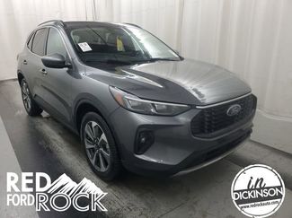 Used 2025 Ford Escape Platinum video 1