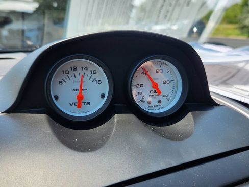 Used 2006 Pontiac GTO RWD image 21