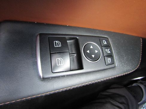 Used 2018 Mercedes-Benz AMG GT C image 11