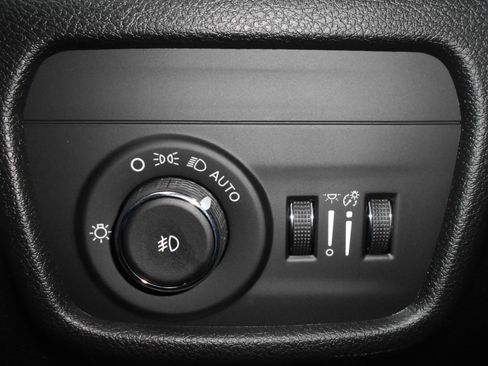 New 2026 Jeep Grand Cherokee L Limited AWD/4WD image 19