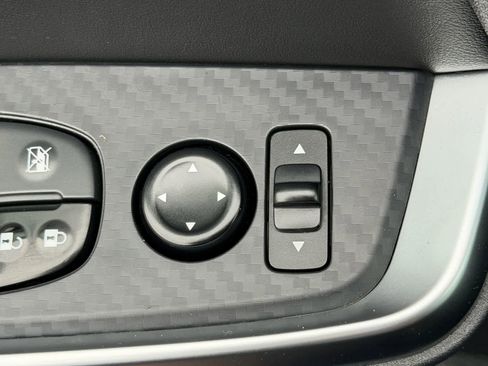Certified 2024 Nissan Sentra SR FWD image 15
