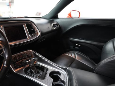 Used 2021 Dodge Challenger SRT Hellcat Redeye image 13