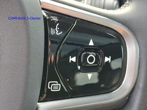 Certified 2023 Volvo XC60 B5 Ultimate w/ Climate Package image 26