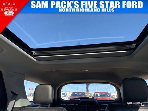 Used 2023 Ford Explorer Limited w/ Limited Technology Package image 14