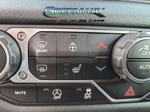 Used 2025 Jeep Wrangler Unlimited Sport AWD/4WD image 22