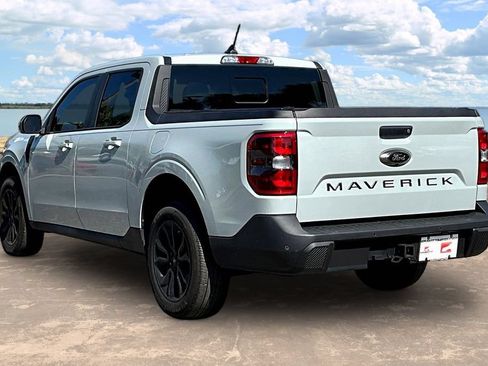 Used 2024 Ford Maverick Lariat w/ Black Appearance Package FWD image 6
