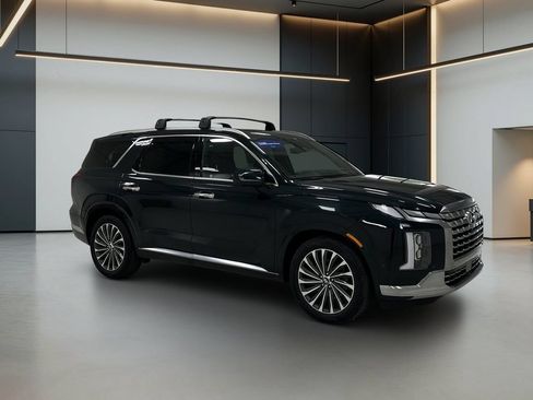 Used 2024 Hyundai Palisade Calligraphy FWD image 9