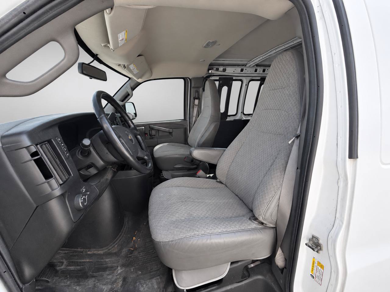 Used 2023 Chevrolet Express 2500 w/ Driver Convenience Package RWD image 9