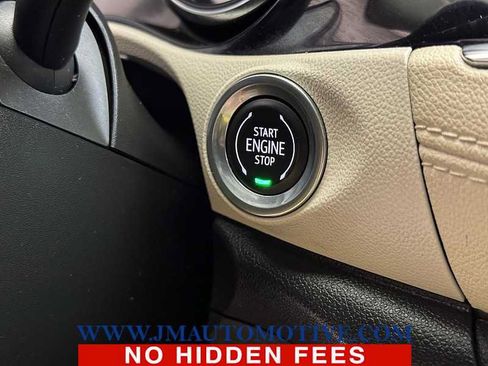 Used 2020 Buick Encore GX Essence w/ Experience Buick Package AWD/4WD image 43