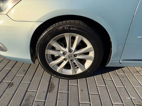 Used 2011 Lexus ES 350 image 9