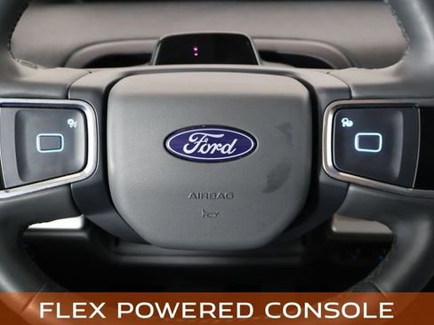 Used 2025 Ford Expedition Active AWD/4WD image 32