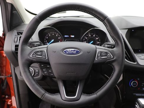 Used 2019 Ford Escape SEL AWD/4WD image 16