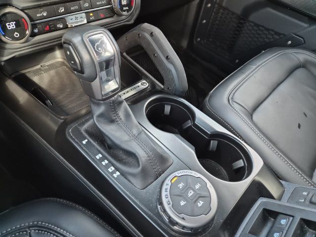 Used 2025 Ford Bronco Outer Banks w/ Sasquatch Package AWD/4WD image 18
