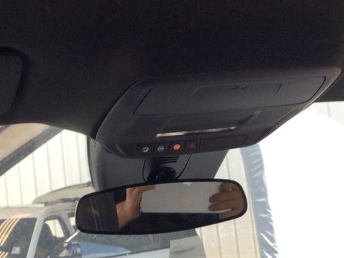 New 2025 Chevrolet Traverse LT w/ Enhanced Driving Package image 35