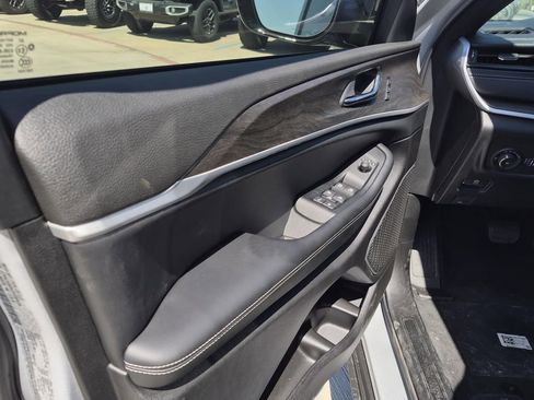 New 2026 Jeep Grand Cherokee Limited RWD image 11