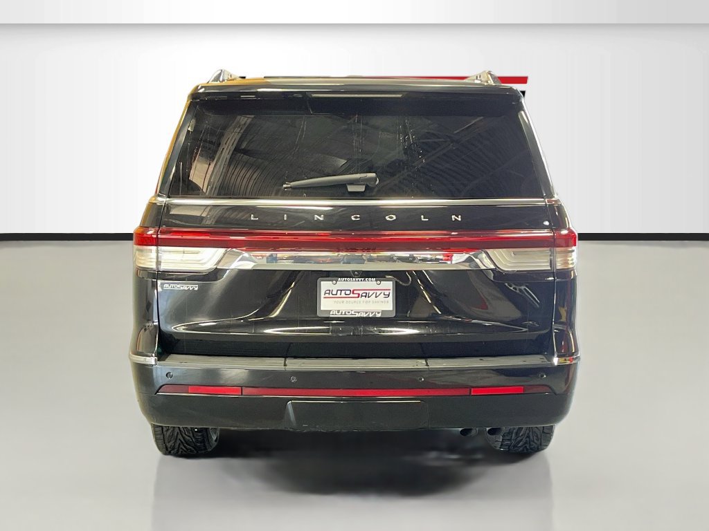 Used 2024 Lincoln Navigator L 4WD image 6