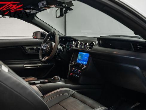 Used 2020 Ford Mustang Shelby GT500 w/ Technology Package image 43