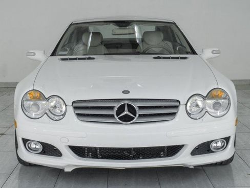 Used 2008 Mercedes-Benz SL 550 image 3