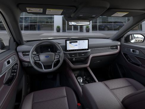 New 2026 Ford Explorer Platinum image 9