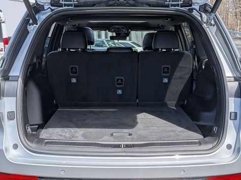 New 2025 Jeep Grand Cherokee Altitude AWD/4WD image 5