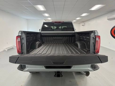 New 2026 GMC Sierra 3500 Denali w/ Denali Reserve Package image 8