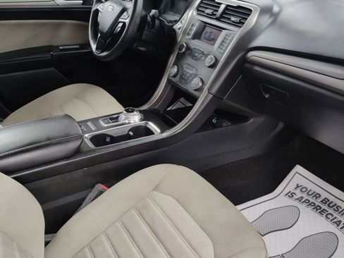 Used 2020 Ford Fusion S image 12