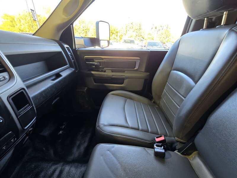 Used 2015 RAM 4500 Tradesman w/ Power & Remote Entry Group RWD image 19