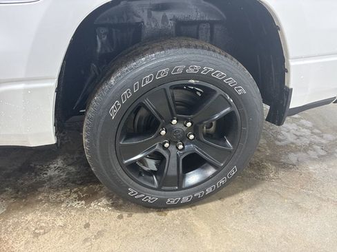 Used 2022 RAM 1500 Big Horn image 7