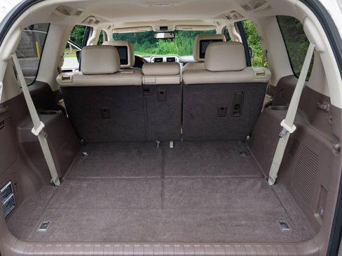 Used 2010 Lexus GX 460 w/ Comfort Plus Pkg AWD/4WD image 31